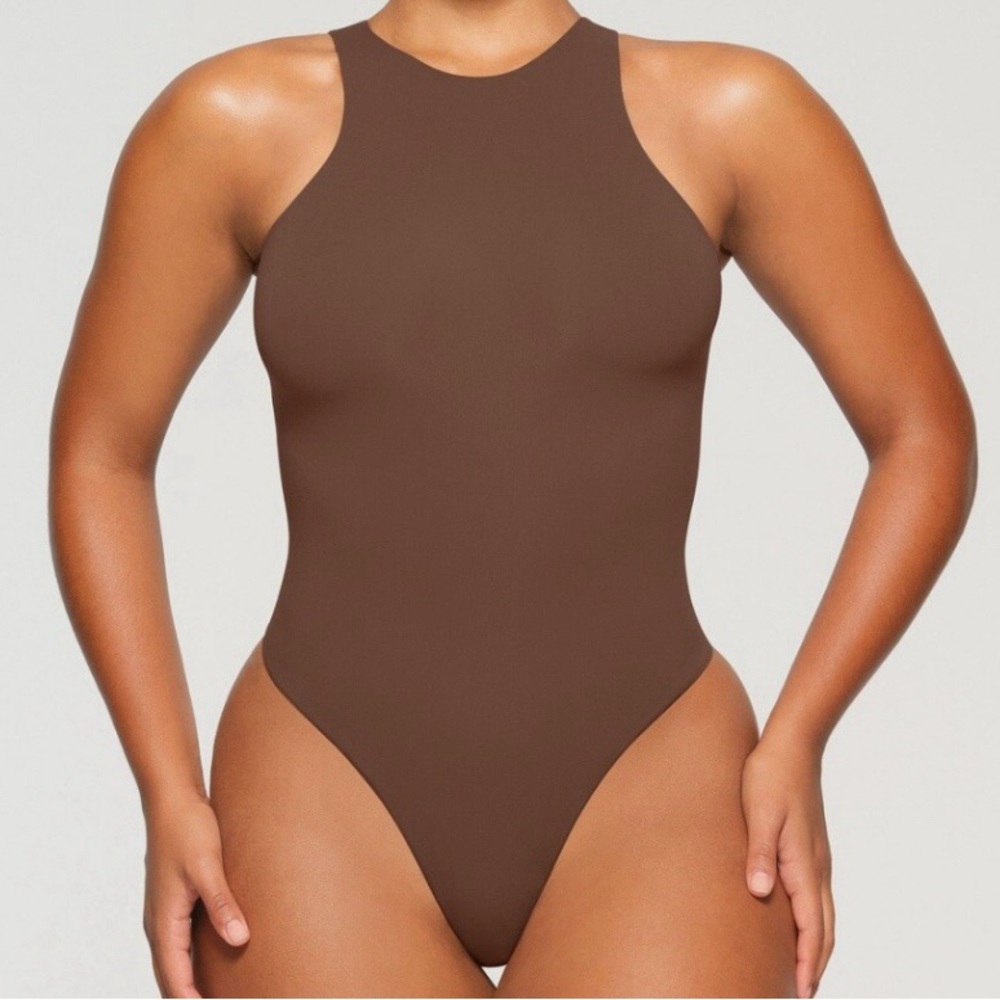 NWT Skims Fits Everybody Bodysuit, Jasper, size S